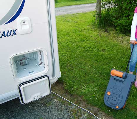 Caravan loo emptying wheelie