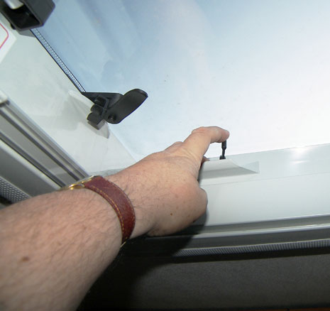 Touring Caravan roof vent